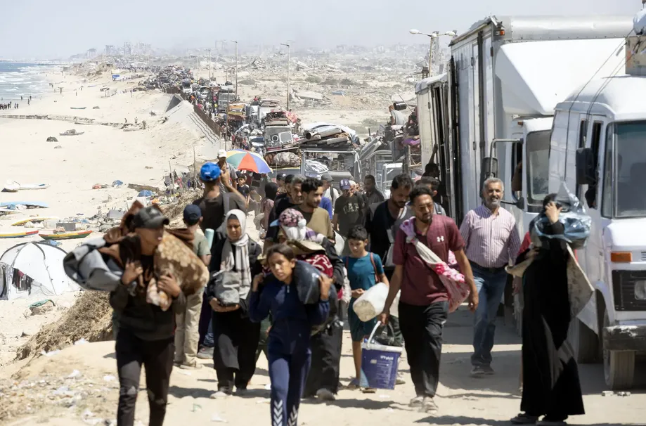 Israel abre ruta para que huyan palestinos